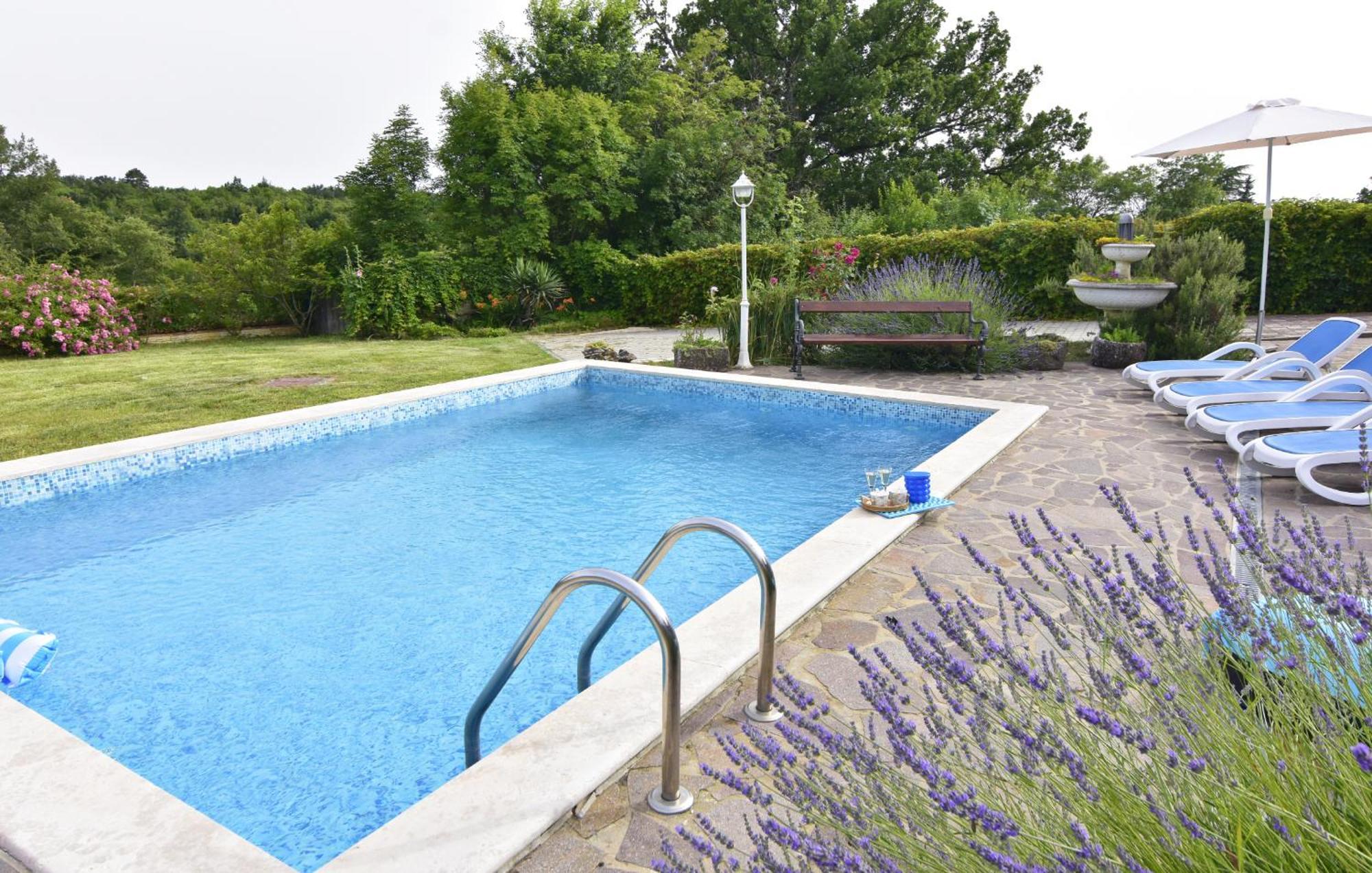 Vila Vesna グロジュニャン エクステリア 写真